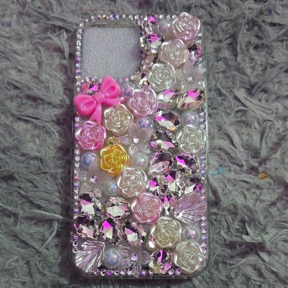 Unbranded Beautiful Floral IPhone 12 Pro Max Case W/ Pink Bow 🎀 (BRAND NEW)
